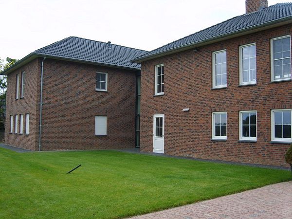 Кирпич ручной формовки Engels Koper roodbont WF 16054501